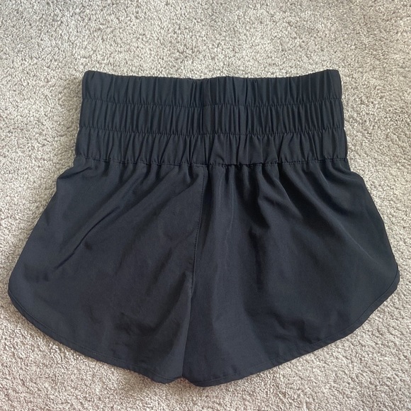 NWOT vanilla star shorts - Picture 3 of 4